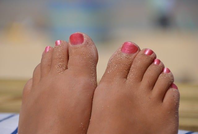 toes with pedicure
